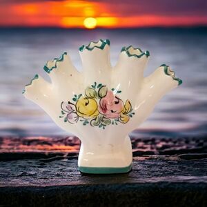 MINI‎ Finger Vase Floral Bud Handpainted Portugal Cottage Victorian TINY FLAKES.